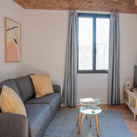 Feelathome Stadium Apartments L'Hospitalet de Llobregat Dış mekan fotoğraf