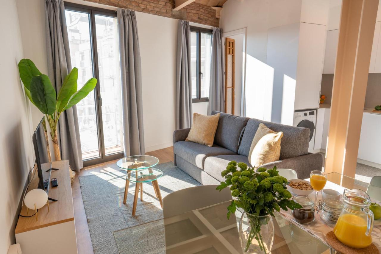 Feelathome Stadium Apartments L'Hospitalet de Llobregat Dış mekan fotoğraf
