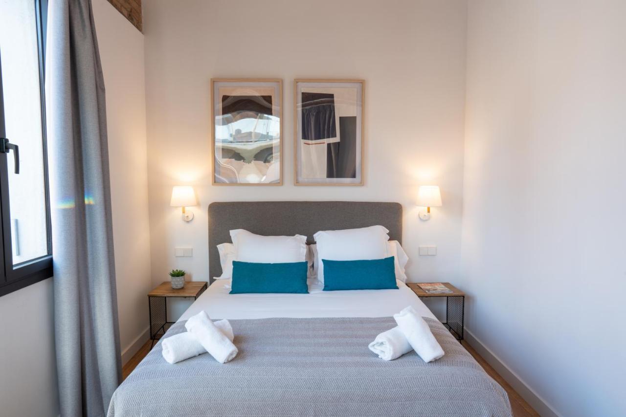 Feelathome Stadium Apartments L'Hospitalet de Llobregat Dış mekan fotoğraf